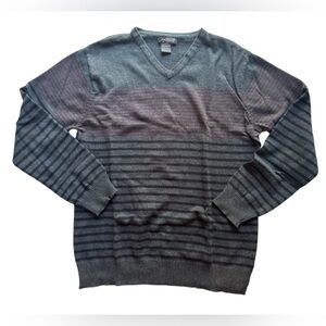 Method Men's V-Neck Striped Sweater